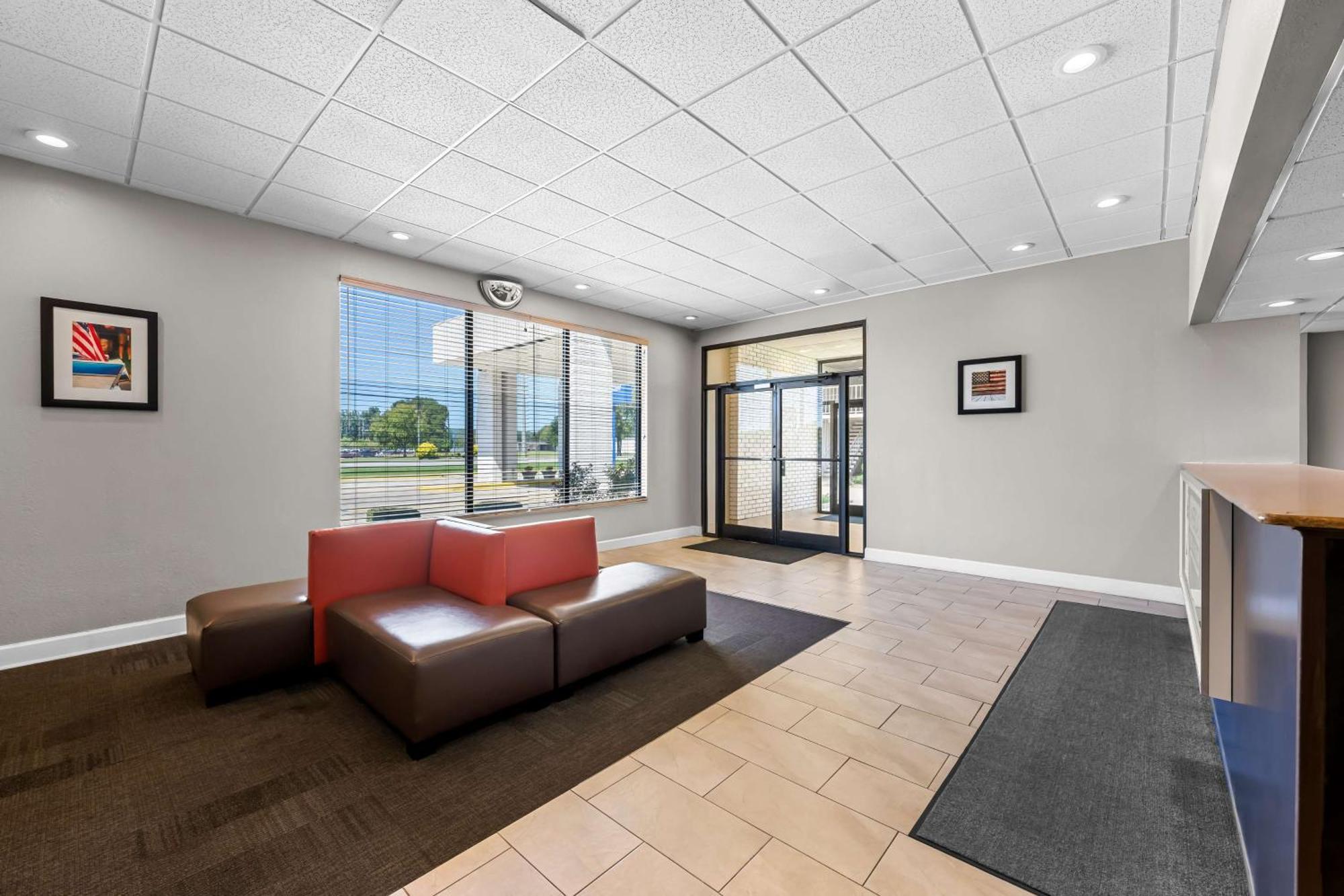 Americas Best Value Inn Hamilton Exterior photo